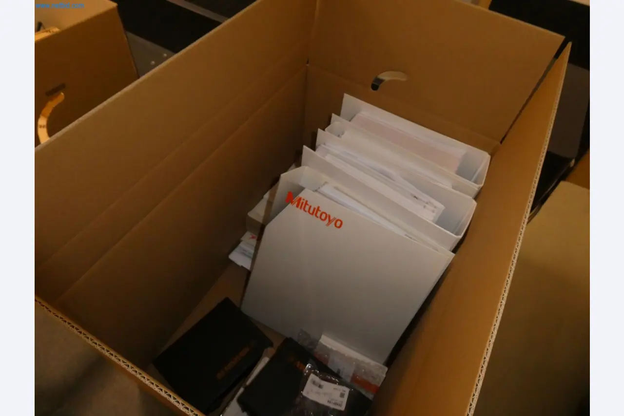 Machines & systems for light metal die casting (powertrain & structural parts)-11