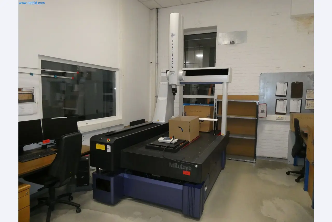 Machines & systems for light metal die casting (powertrain & structural parts)-1