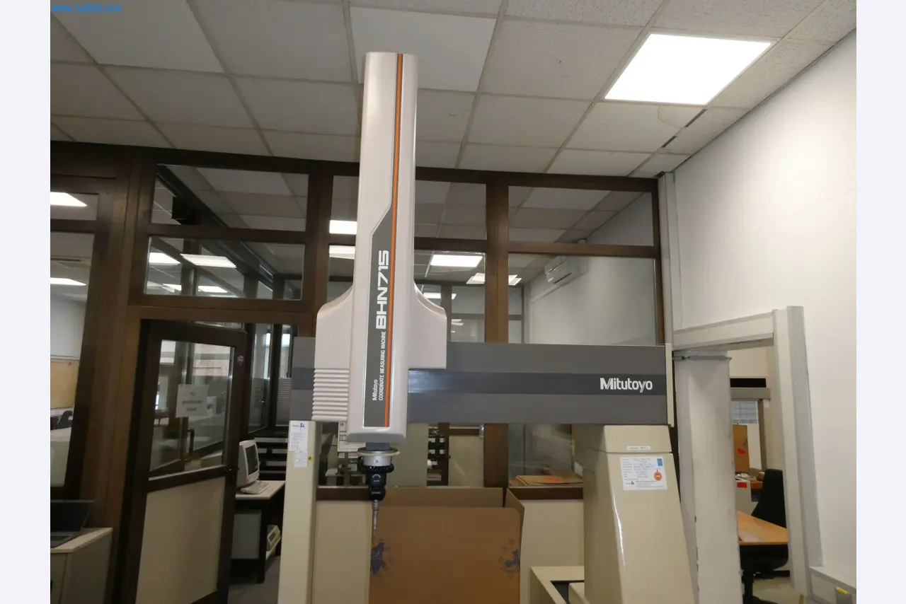 Machines & systems for light metal die casting (powertrain & structural parts)-3