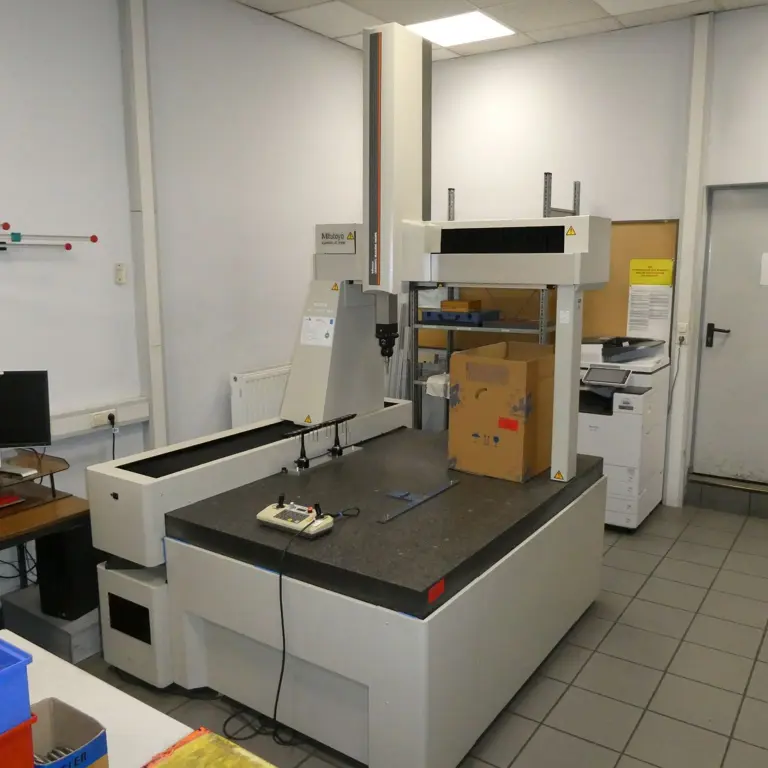 3D coordinate measuring machine Mitutoyo EURO C 9106