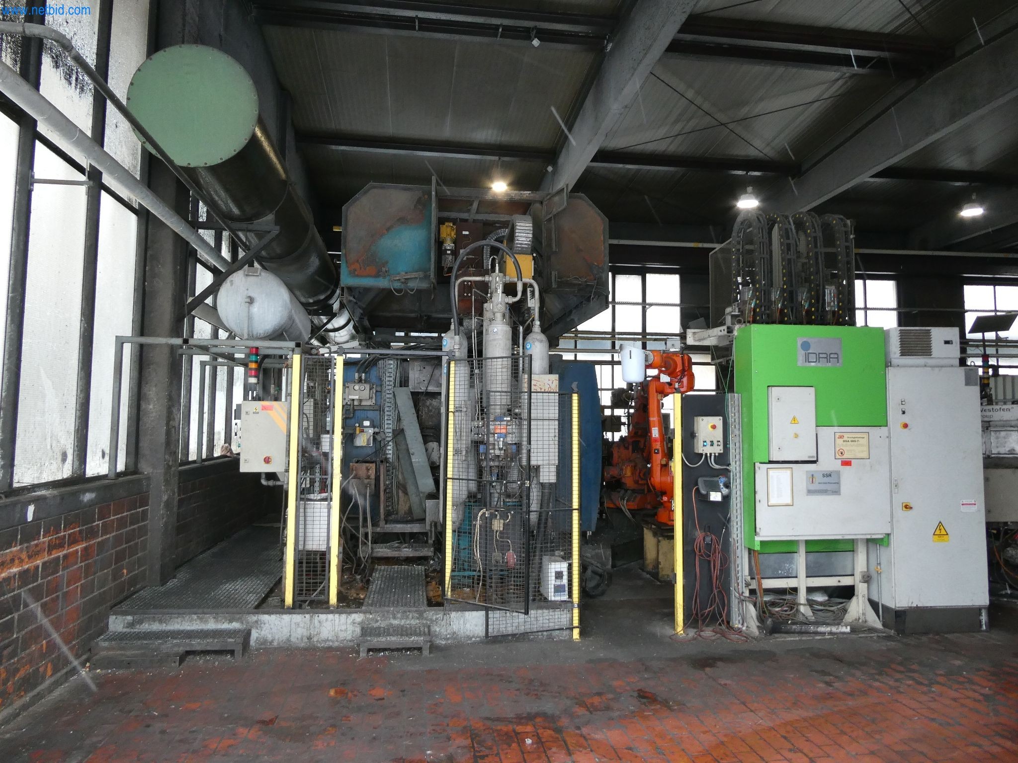 Machines & systems for light metal die casting (powertrain & structural parts)-3