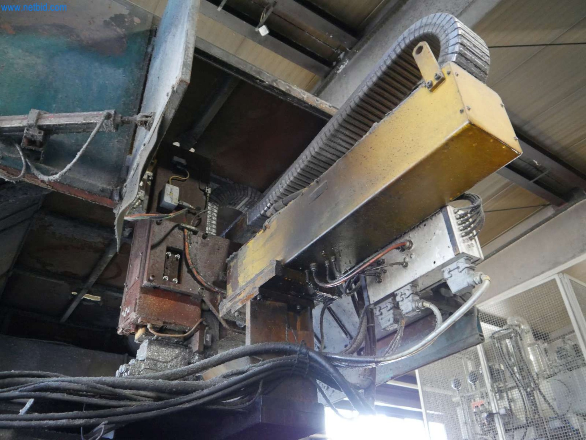 Machines & systems for light metal die casting (powertrain & structural parts)-40