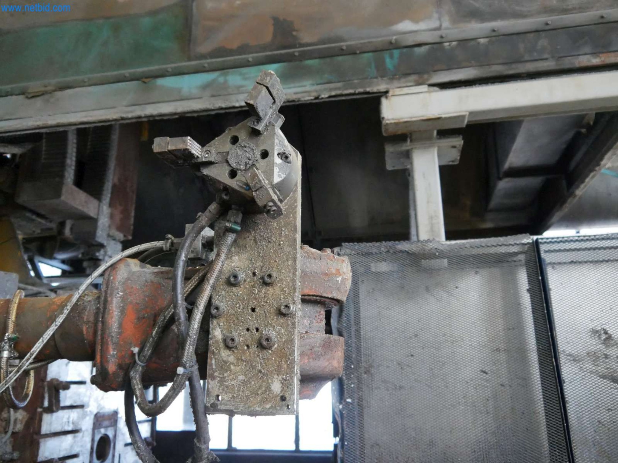 Machines & systems for light metal die casting (powertrain & structural parts)-46