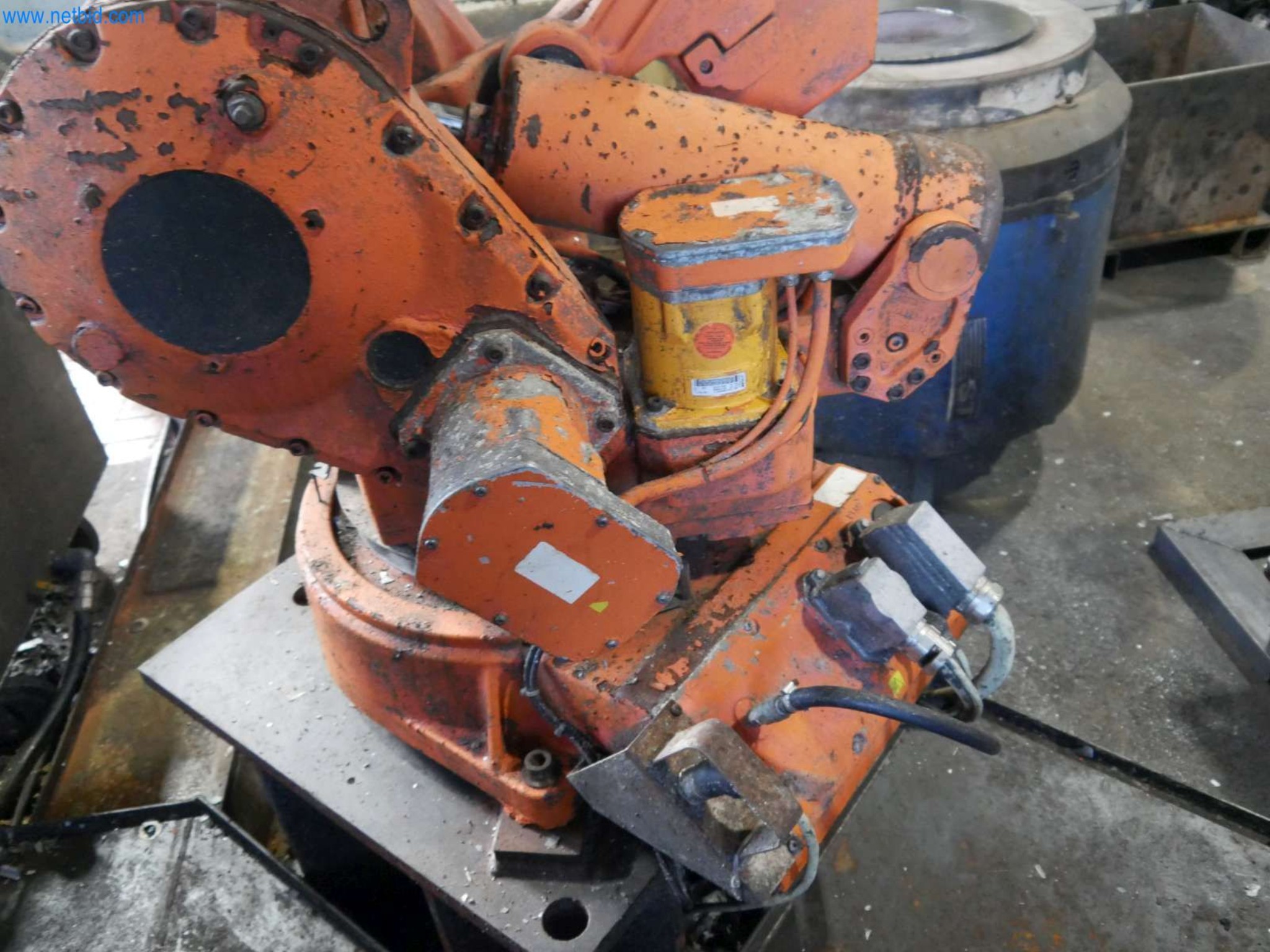 Machines & systems for light metal die casting (powertrain & structural parts)-48