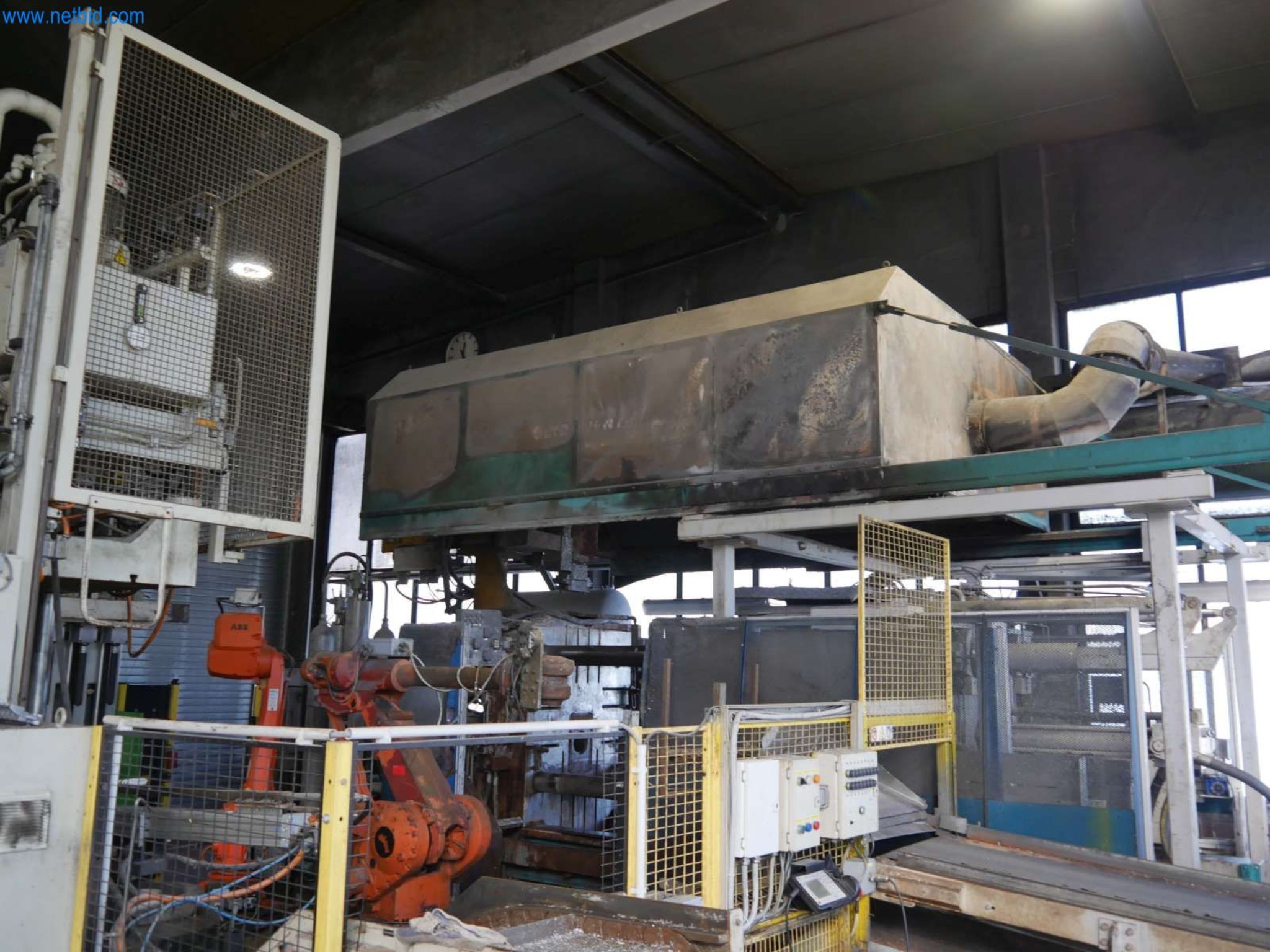 Machines & systems for light metal die casting (powertrain & structural parts)-4