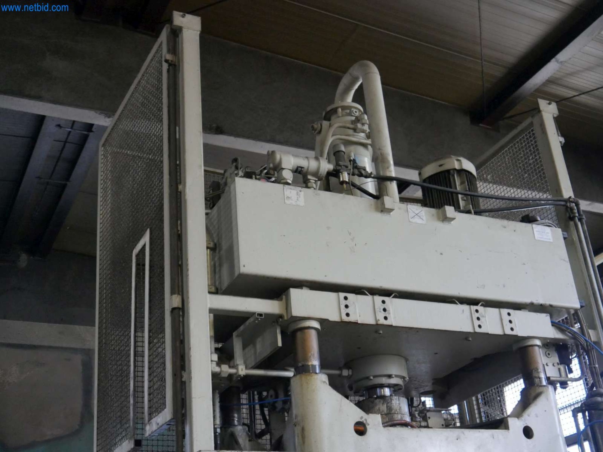 Machines & systems for light metal die casting (powertrain & structural parts)-76