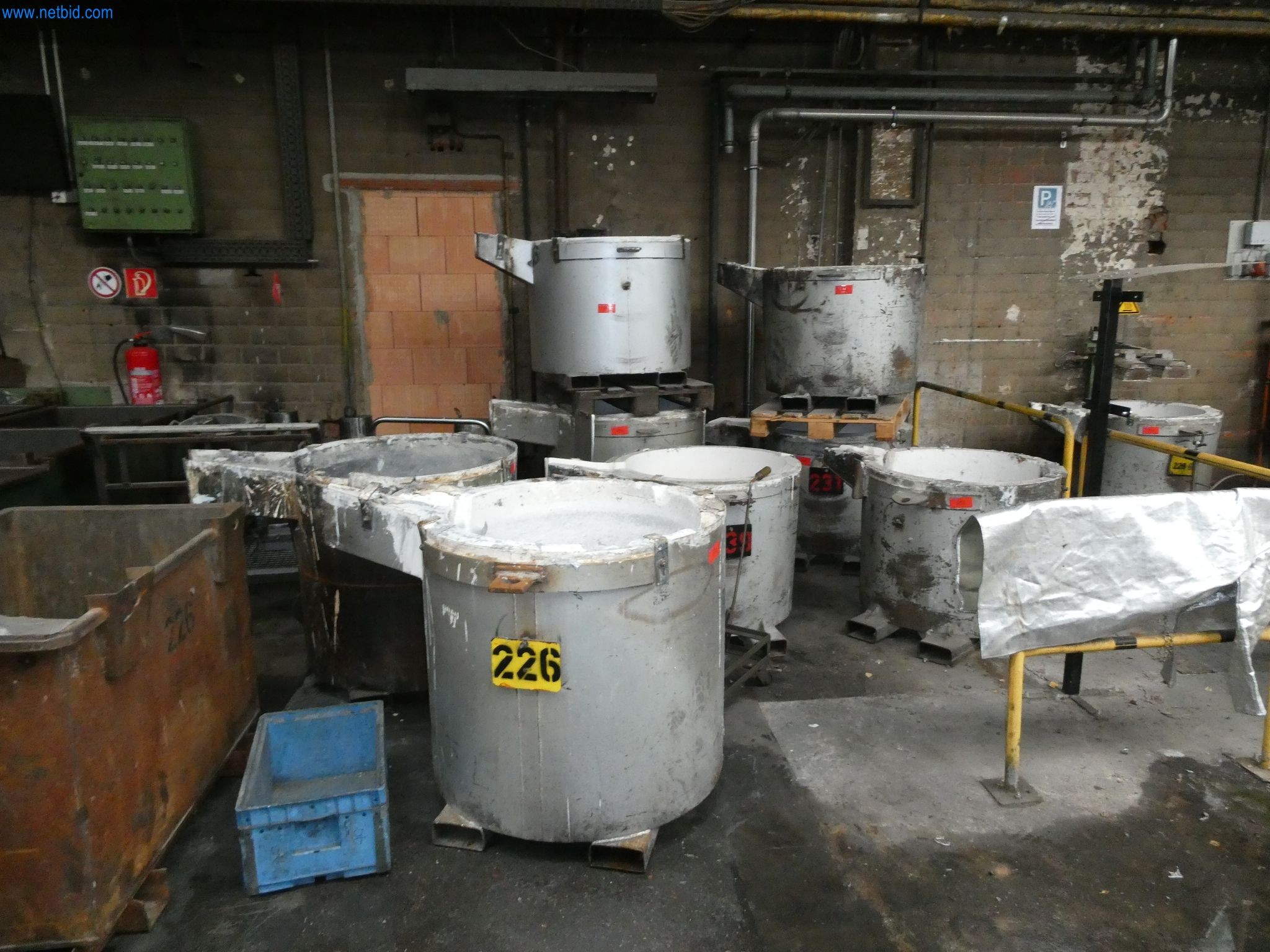 Machines & systems for light metal die casting (powertrain & structural parts)-3