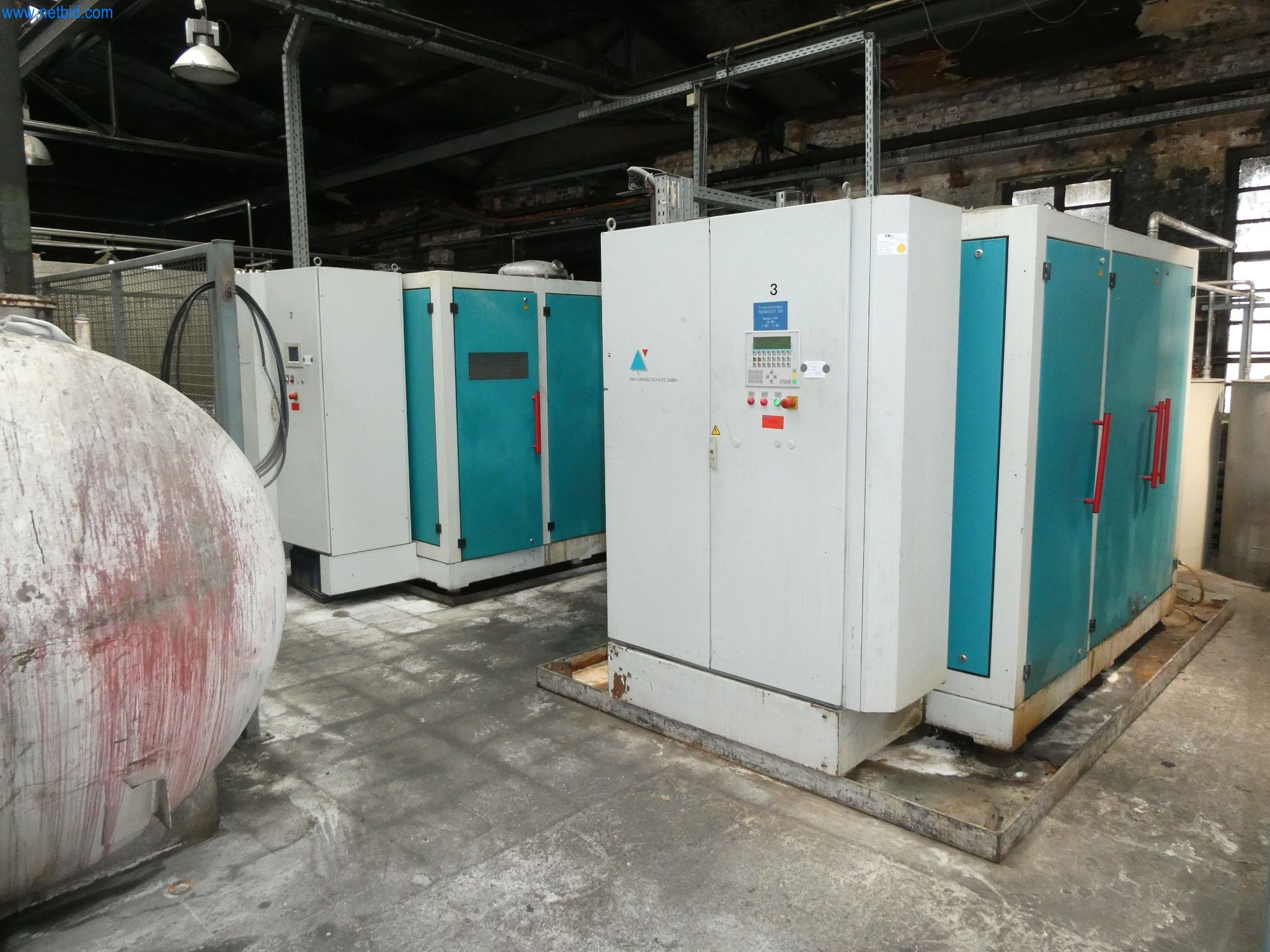 Machines & systems for light metal die casting (powertrain & structural parts)-10