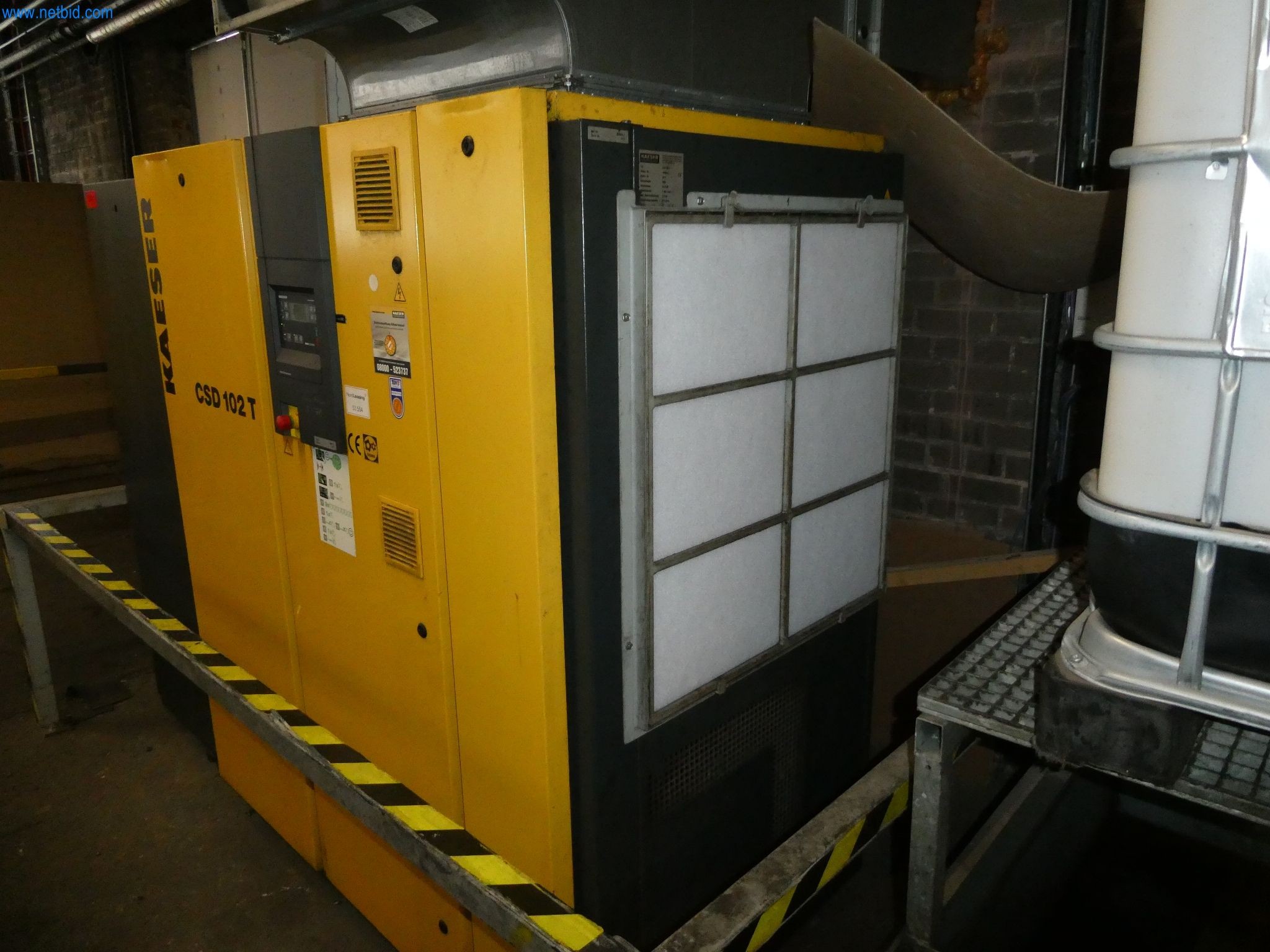 Machines & systems for light metal die casting (powertrain & structural parts)-5