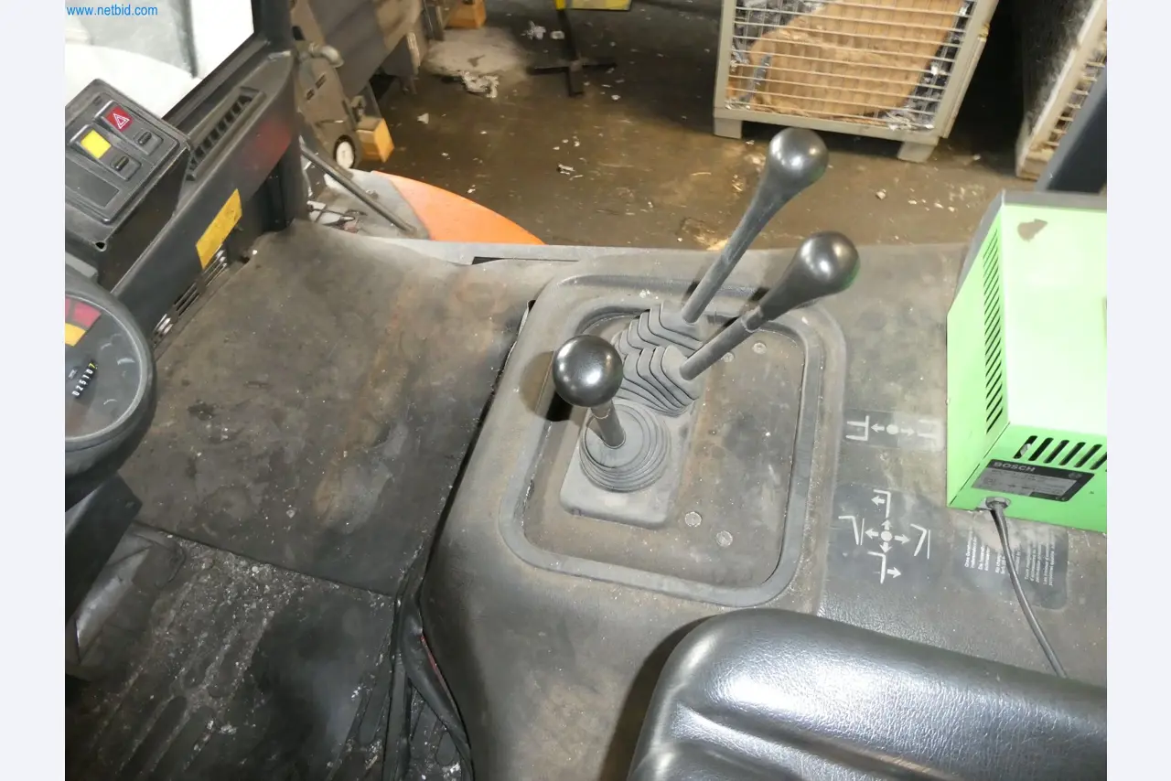 Machines & systems for light metal die casting (powertrain & structural parts)-6