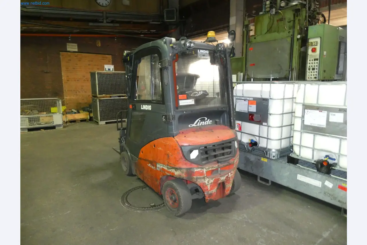 Machines & systems for light metal die casting (powertrain & structural parts)-2