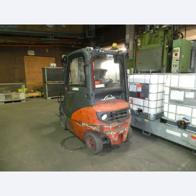 Machines & systems for light metal die casting (powertrain & structural parts)-2