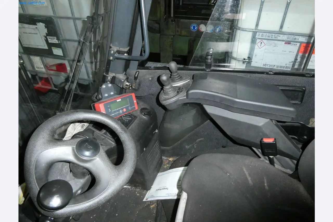 Machines & systems for light metal die casting (powertrain & structural parts)-4