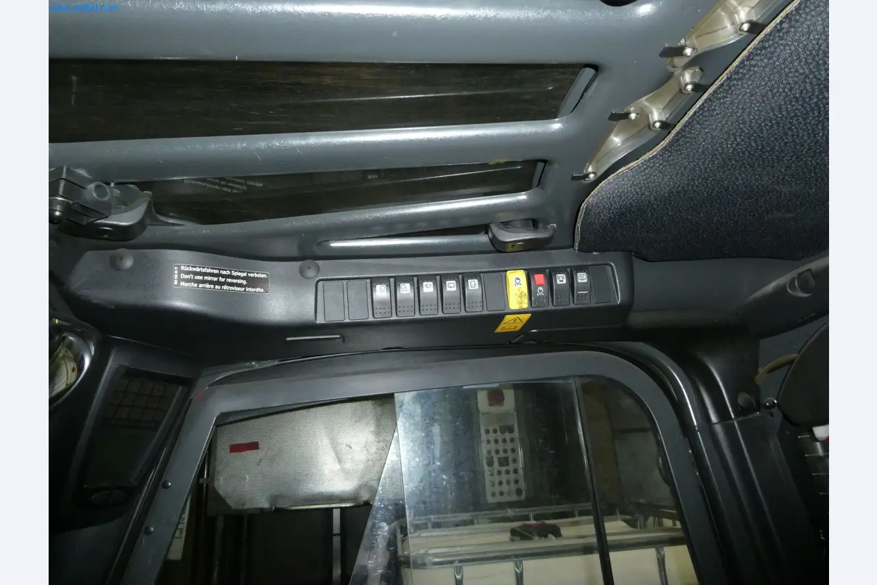 Machines & systems for light metal die casting (powertrain & structural parts)-5