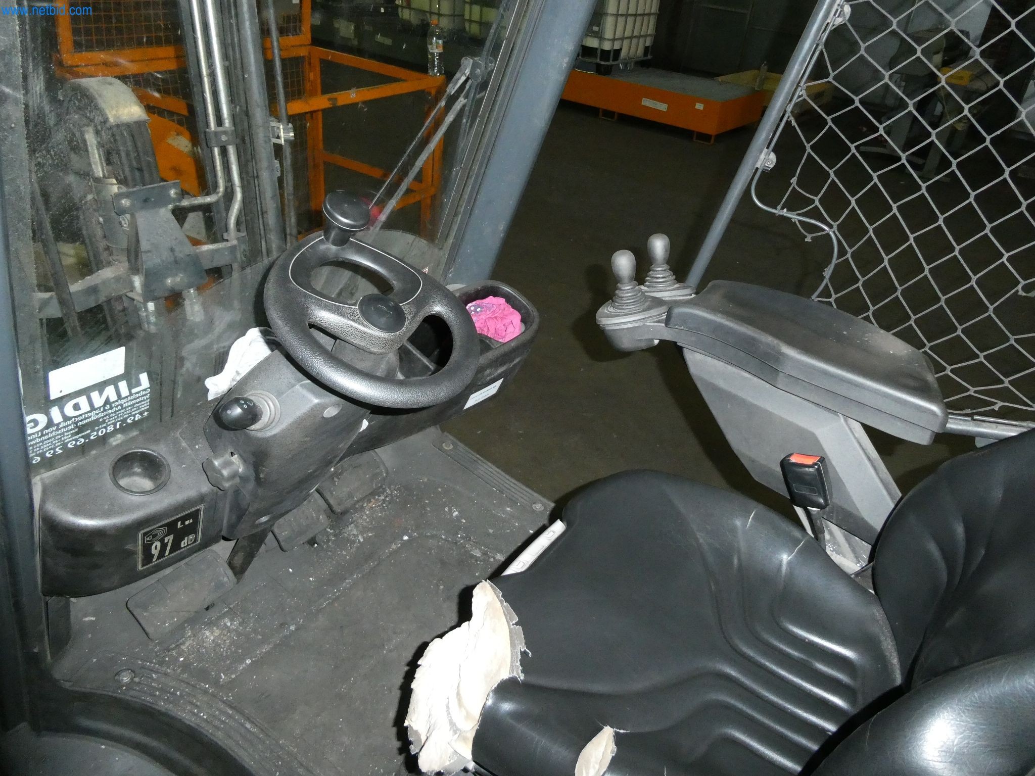 Máquinas e sistemas para a fundição injectada de metais ligeiros (grupos motopropulsores e peças estruturais)-3