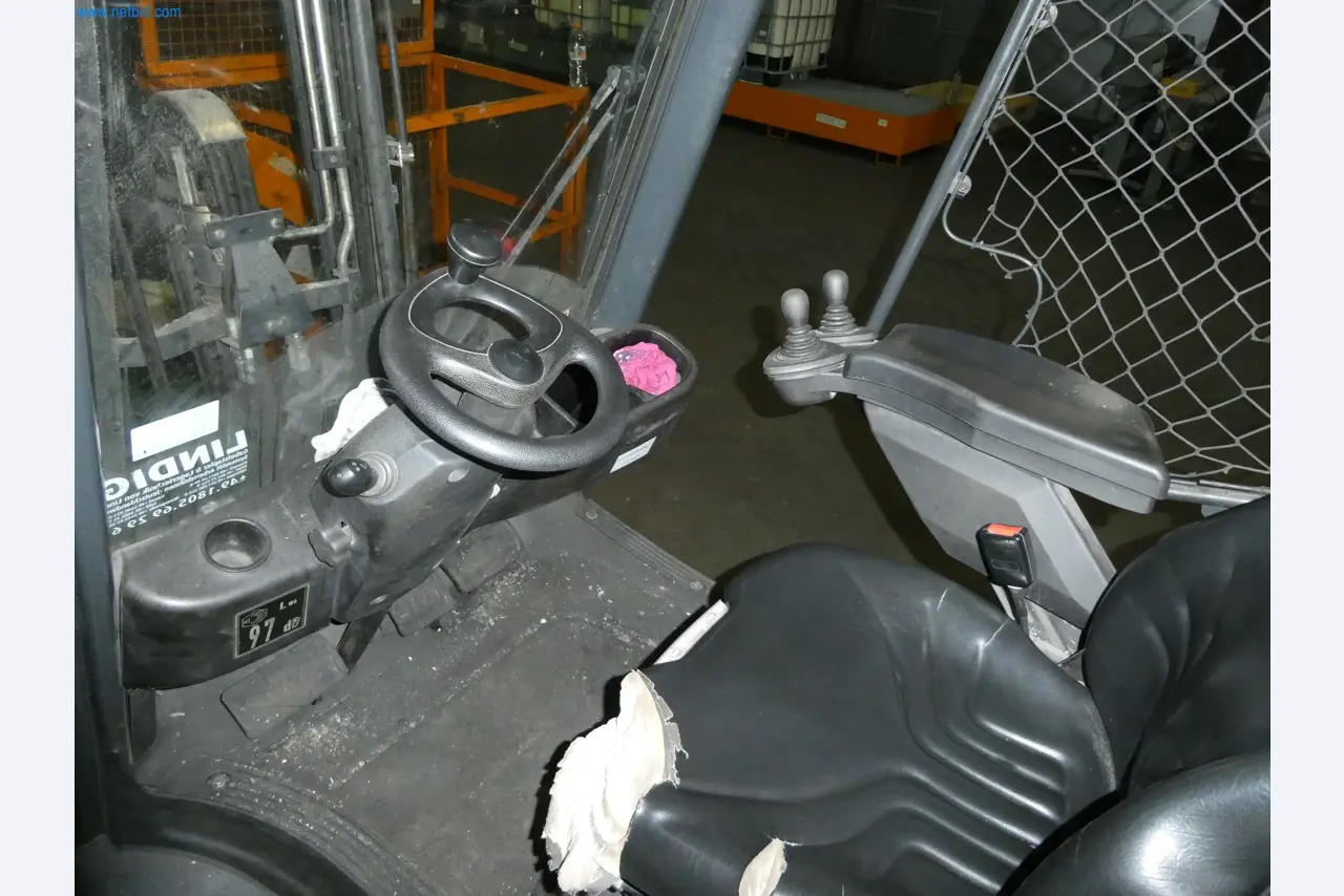 Máquinas e sistemas para a fundição injectada de metais ligeiros (grupos motopropulsores e peças estruturais)-3