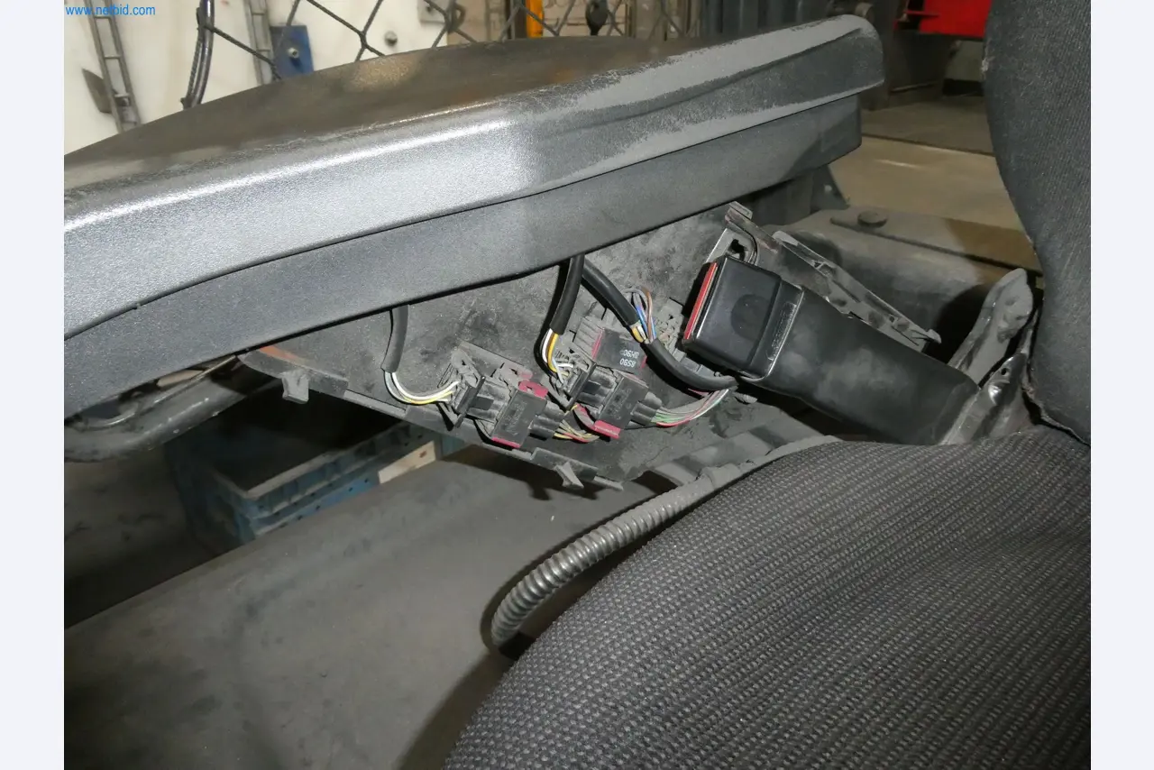 Máquinas e sistemas para a fundição injectada de metais ligeiros (grupos motopropulsores e peças estruturais)-7