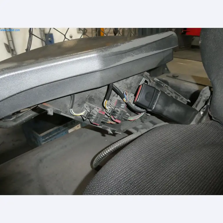 Máquinas e sistemas para a fundição injectada de metais ligeiros (grupos motopropulsores e peças estruturais)-7