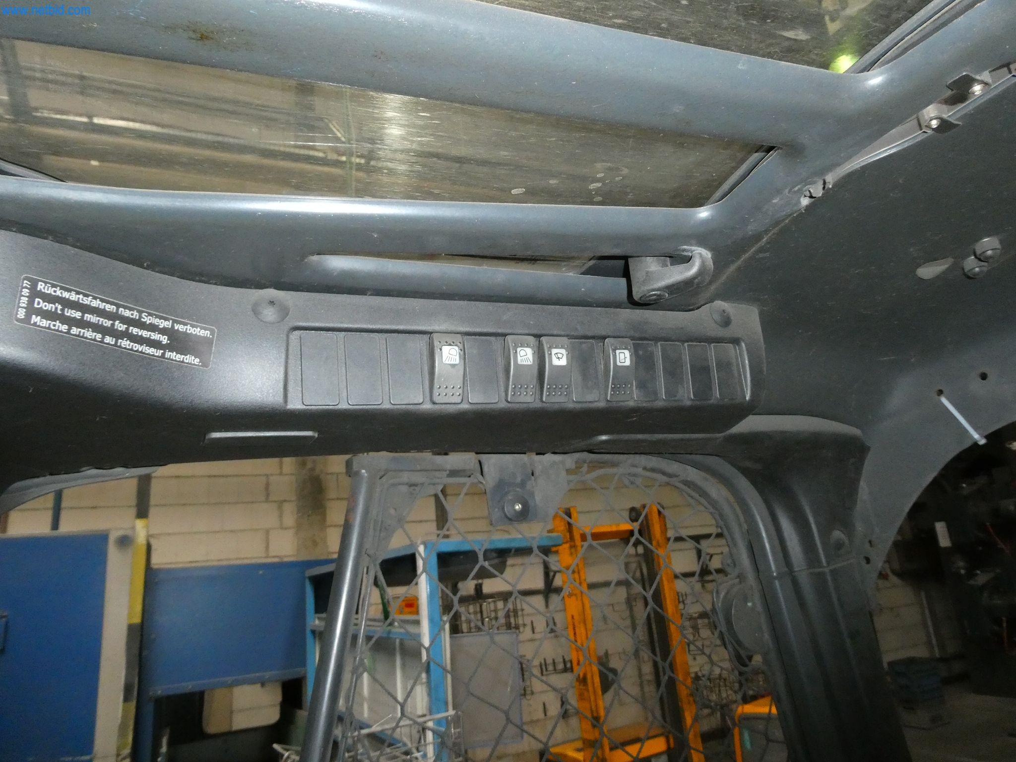 Máquinas e sistemas para a fundição injectada de metais ligeiros (grupos motopropulsores e peças estruturais)-8