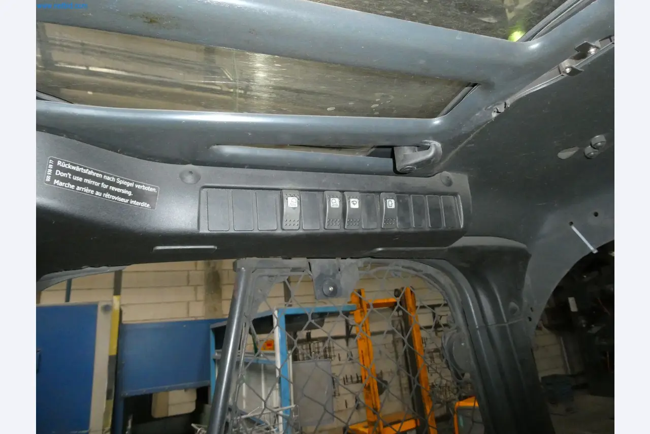 Máquinas e sistemas para a fundição injectada de metais ligeiros (grupos motopropulsores e peças estruturais)-8