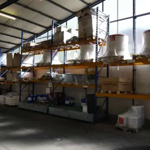 Pallet storage rack