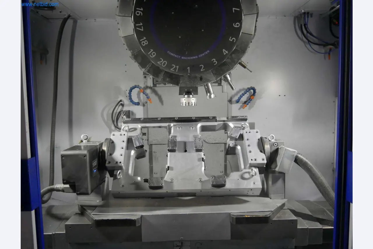 Machines & systems for light metal die casting (powertrain & structural parts)-12