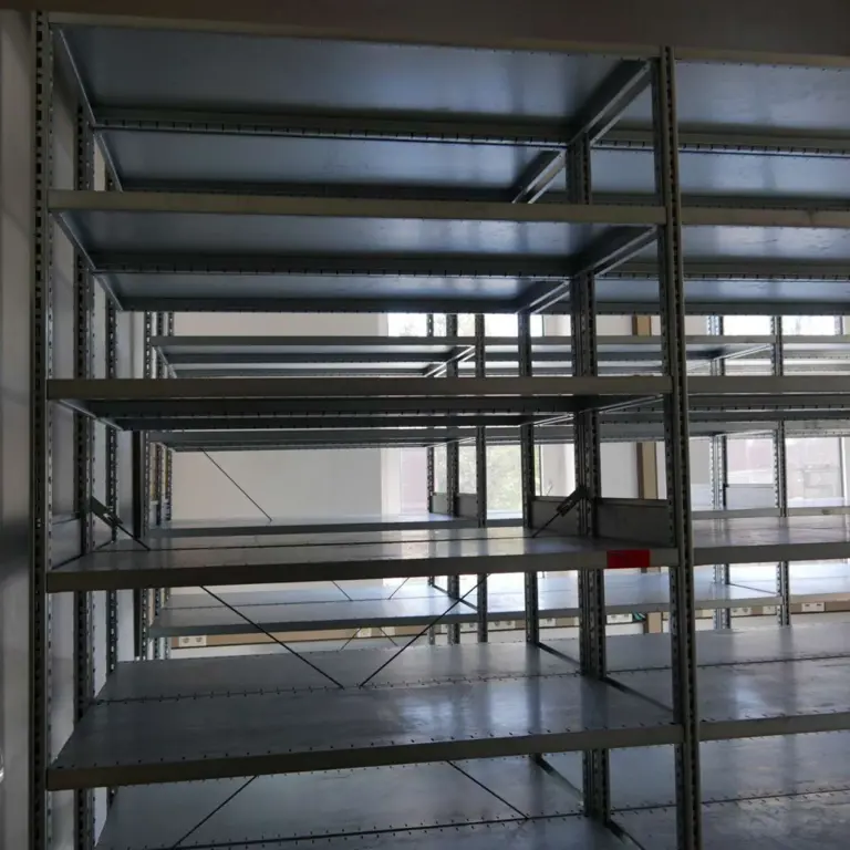 Storage rack
