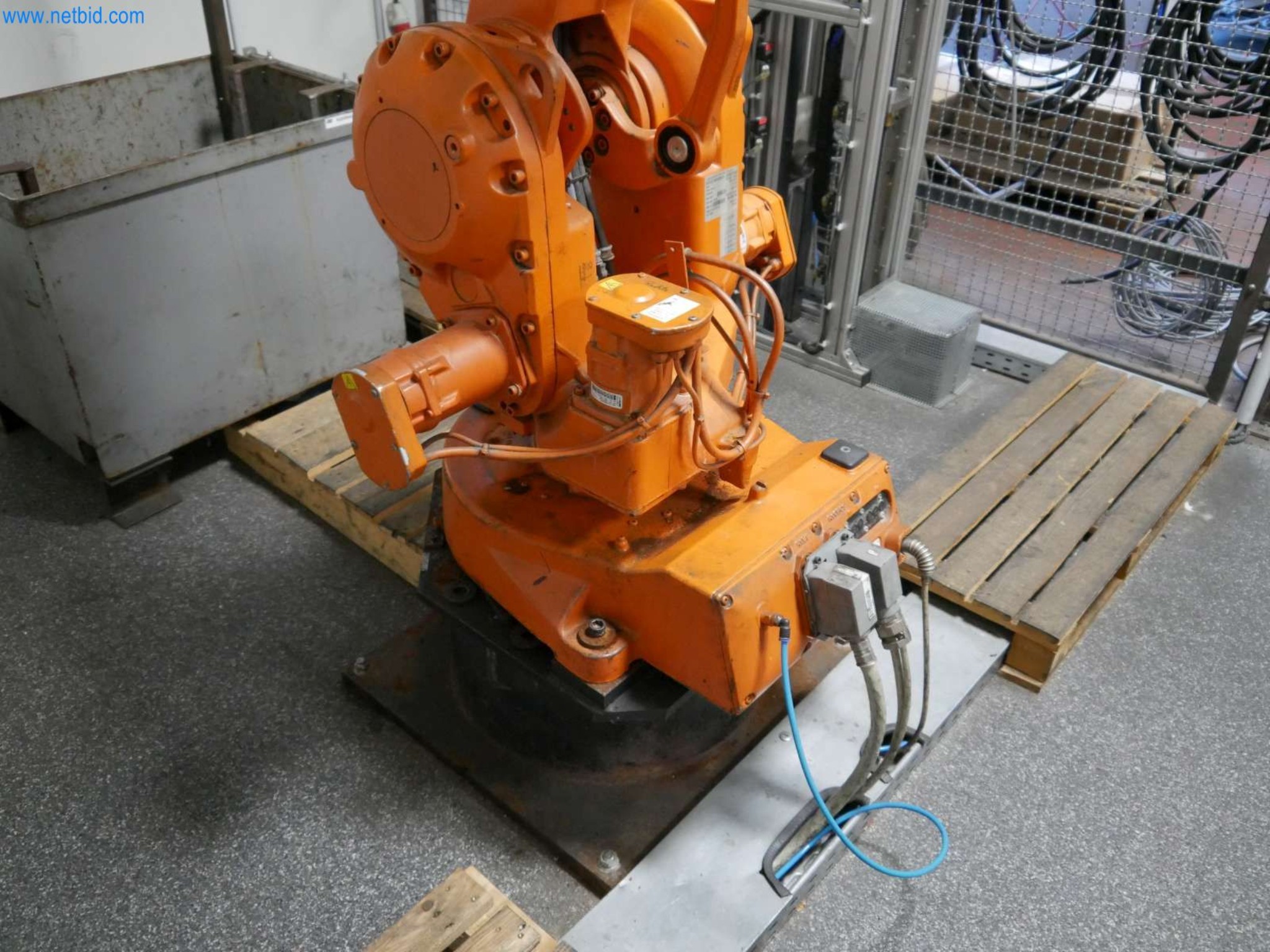 Machines & systems for light metal die casting (powertrain & structural parts)-31