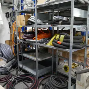 1  Item Pressure hoses