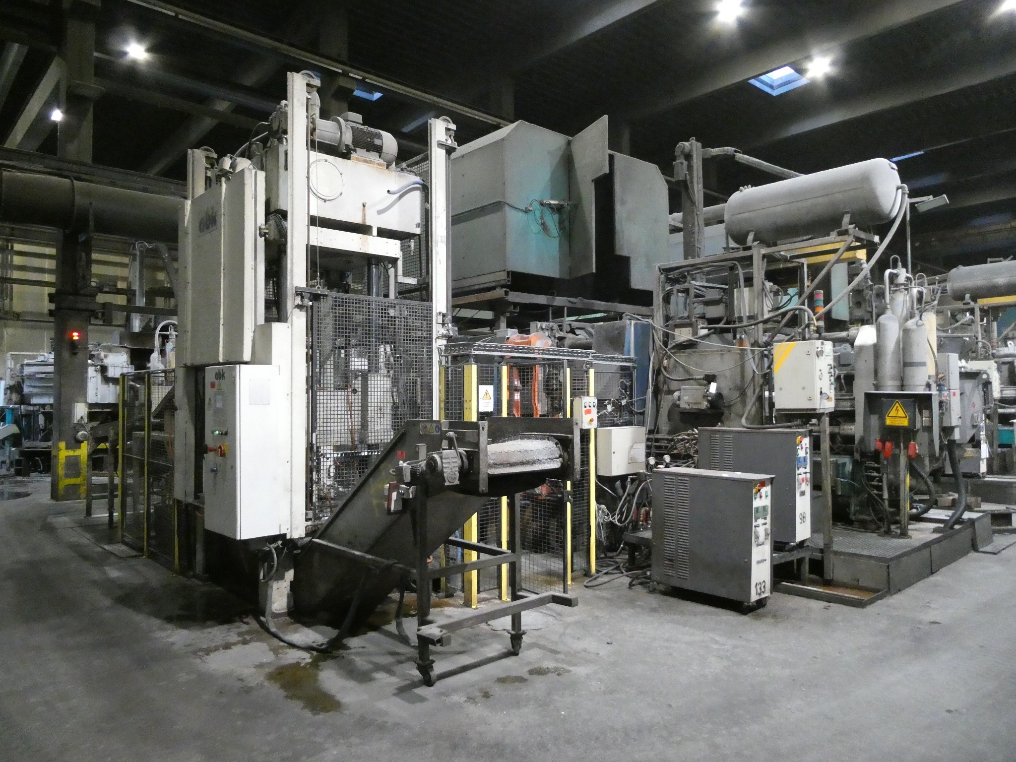 Maschinen & Anlagen für Leichtmetall-Druckguss (Powertrain & Strukturteile)-1