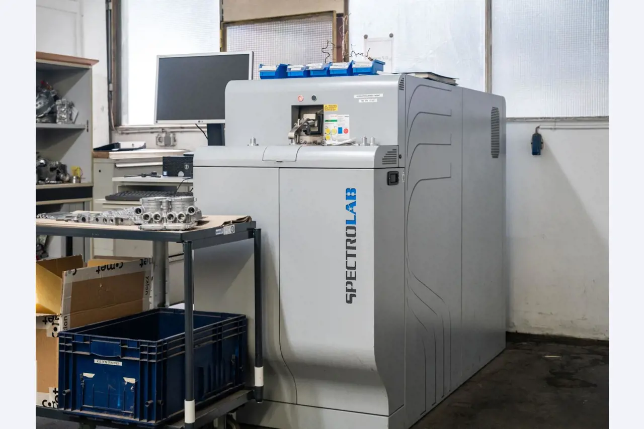 alu druckguss Lübeck - Production facilities aluminum die casting / melting store / quality assurance / mold making / peripherals-16