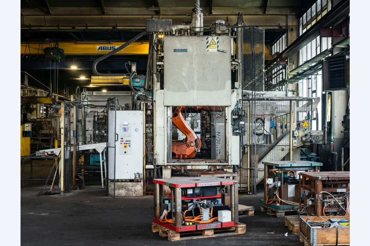 alu druckguss Lübeck - Production facilities aluminum die casting / melting store / quality assurance / mold making / peripherals-6