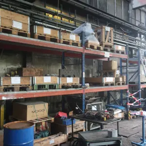 10 lfm. Pallet storage rack