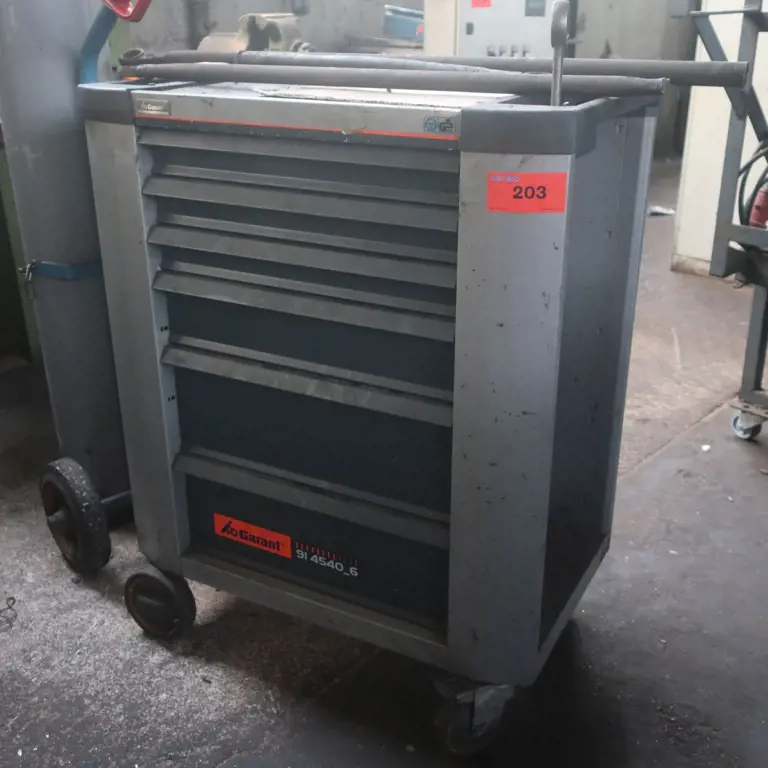 10 Workshop trolley