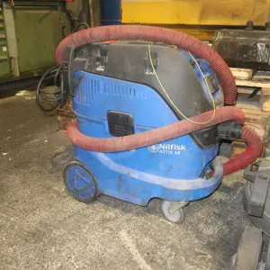 Industrial vacuum cleaner Nilfisk Attix 44