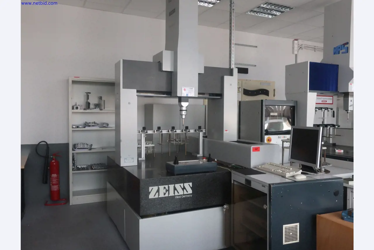 alu druckguss Lübeck - Produktionsanlagen Aluminium-Druckguss / Schmelzbetrieb / Qualitätssicherung / Formenbau / Peripherie-1