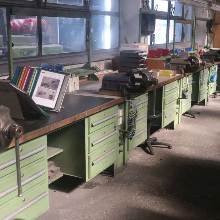 6 Workbenches Garant