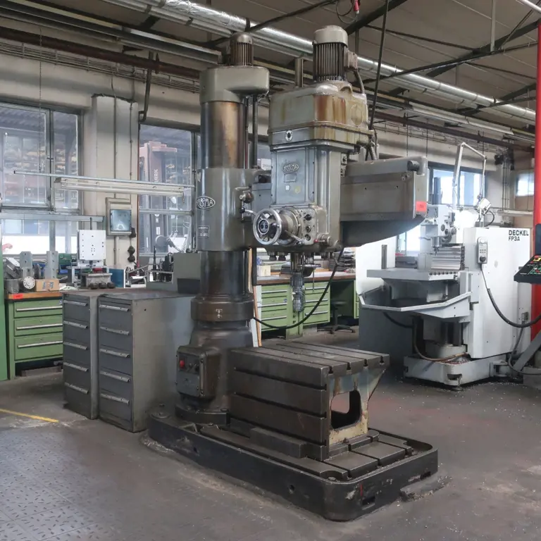 Radial drilling machine Raboma 12THL1000