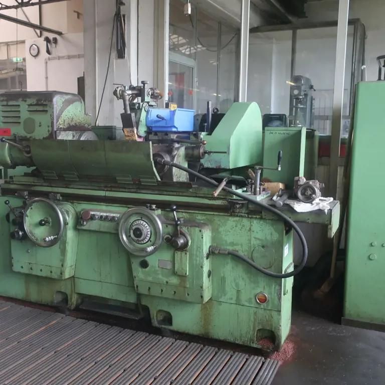 External cylindrical grinding machine Livnica UFC-630