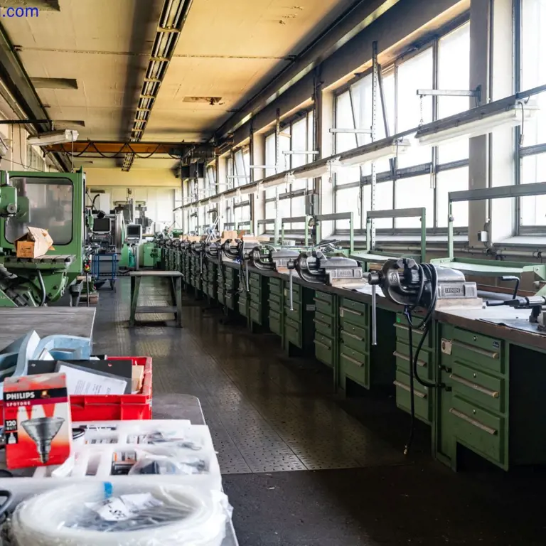 11 Workbenches Garant