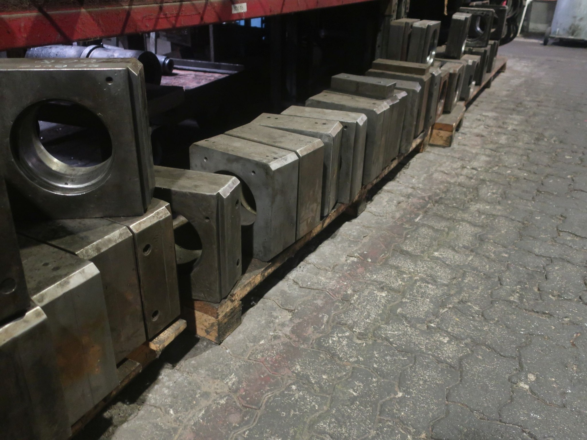 alu druckguss Lübeck - Systemy produkcji odlewów aluminiowych / Topialnia / Zapewnienie jakości / Produkcja form / Urządzenia peryferyjne-4