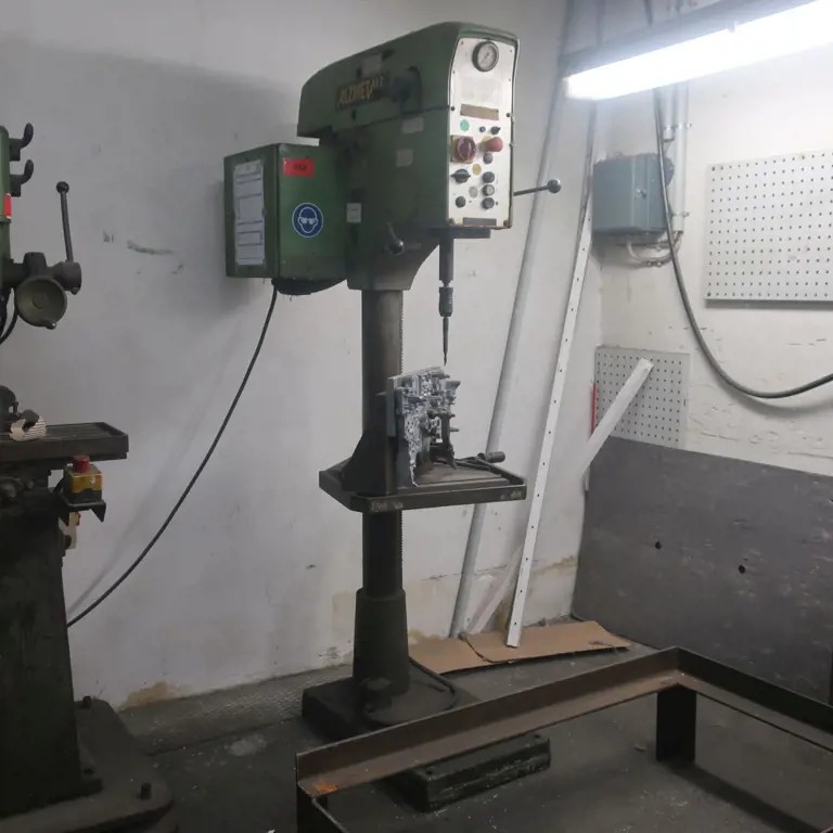 Column drilling machine Alzmetall AB3/ES