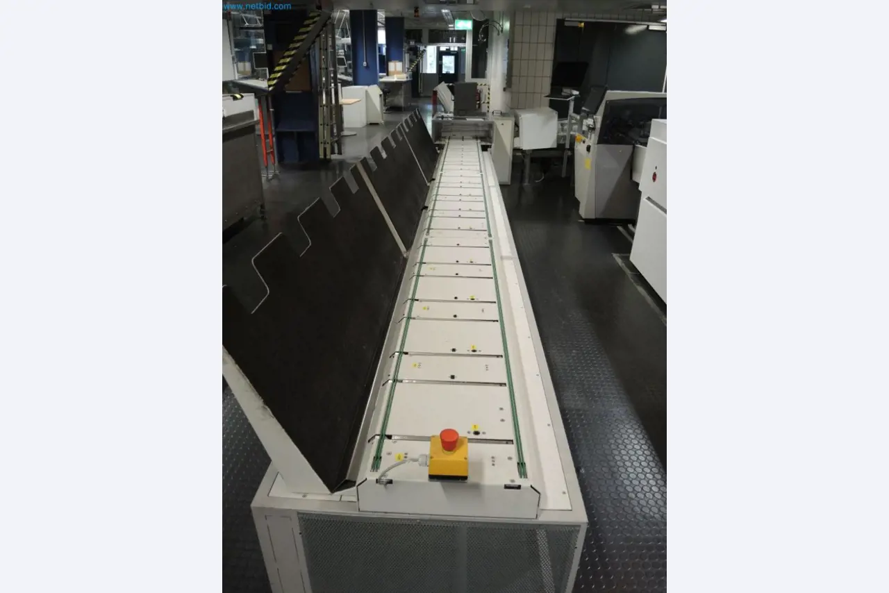 Produktionsmaschinen einer Druckerei-3