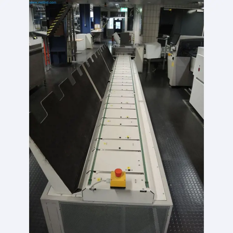 Produktionsmaschinen einer Druckerei-3