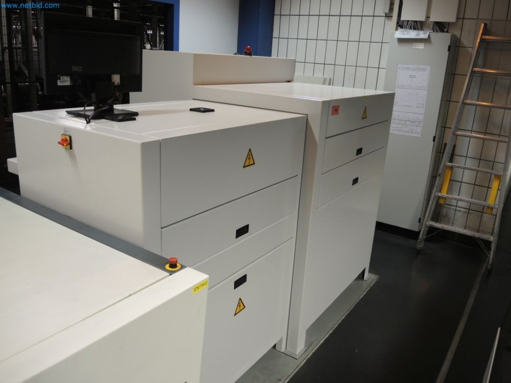 Máquinas de produção de uma empresa de impressão-4