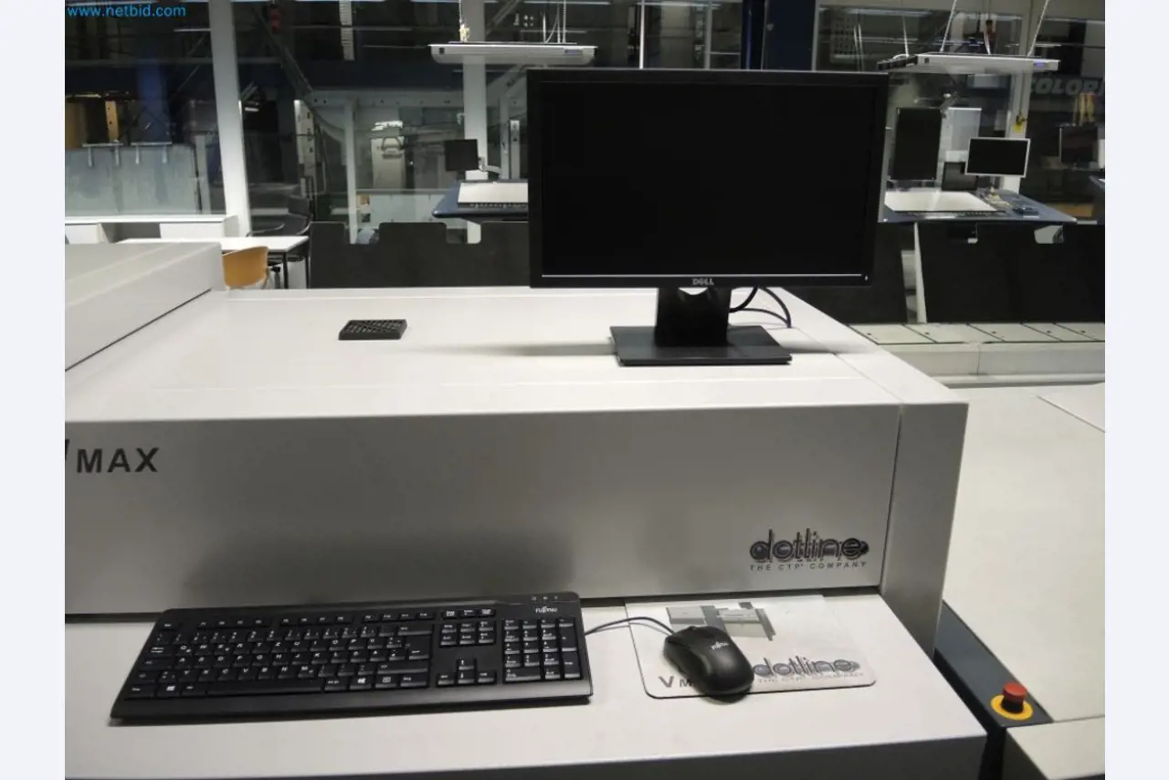 Máquinas de produção de uma empresa de impressão-3