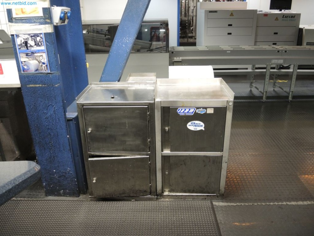 Výrobní stroje tiskařské společnosti-3