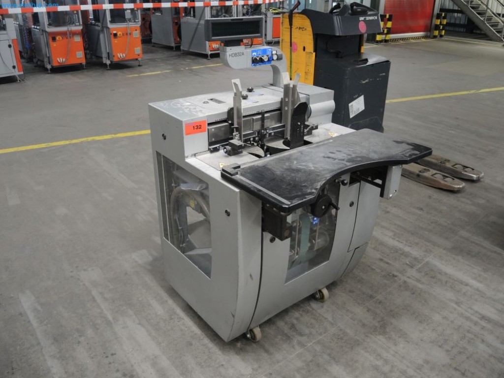 Produktionsmaschinen einer Druckerei-1