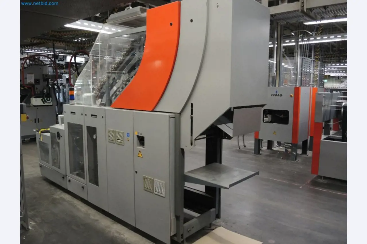 Production machines of a printing company-3