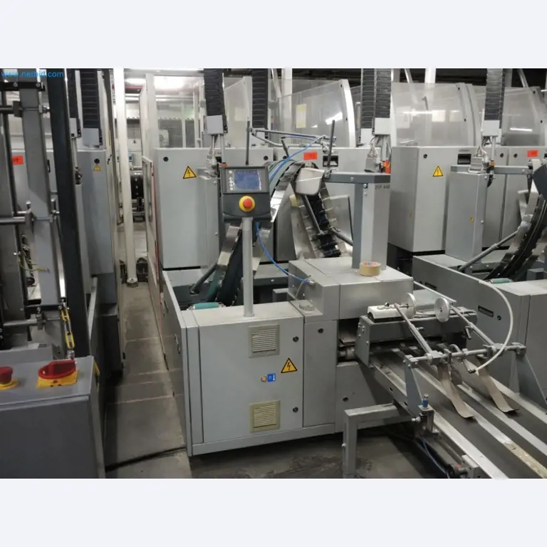 Produktionsmaschinen einer Druckerei-5